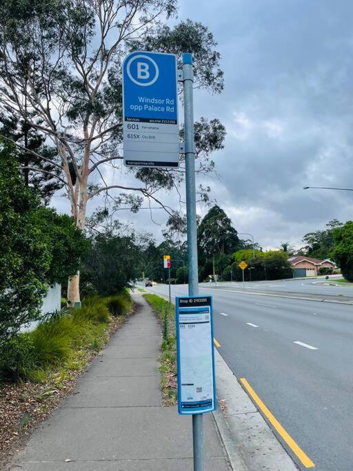 Cosy Sunlit Away From Baulkham Hills